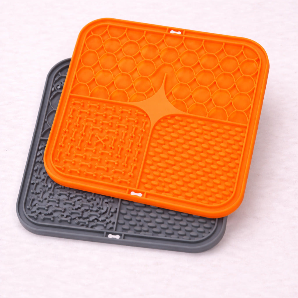 Lot de 2 tapis de léchage pour chien Canidoo en silicone gris et orange, 3 reliefs