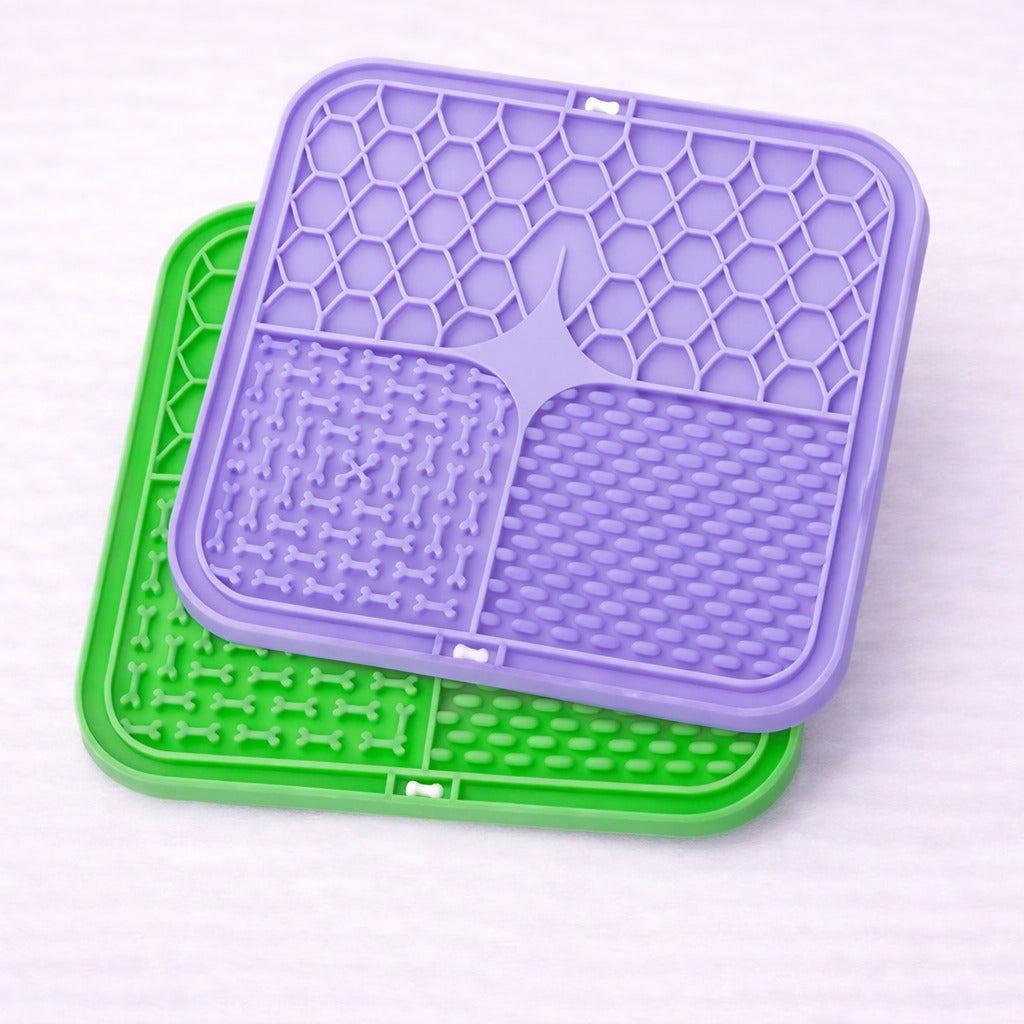 Lot de 2 tapis de léchage pour chien Canidoo en silicone violet et vert, 3 reliefs
